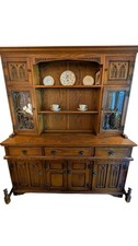Old Charm Warwick Oak Dresser In Medium Oak Finish Tudor Style 