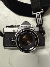 Olympus OM-1 MD 35mm Film Camera Chrome w/ Zuiko Mc Auto-S 1:1.8 f 50mm Lens