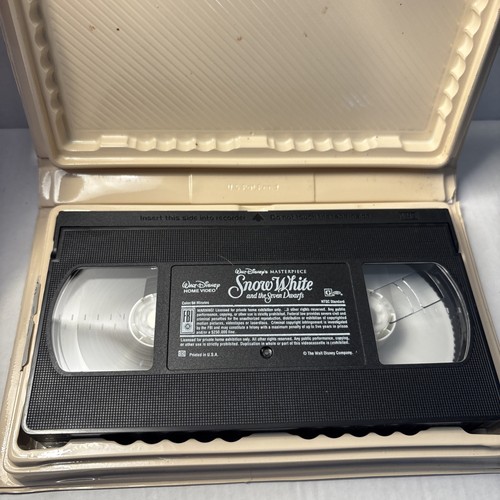 Snow White and the Seven Dwarfs (VHS) VNTG - Picture 9 of 9