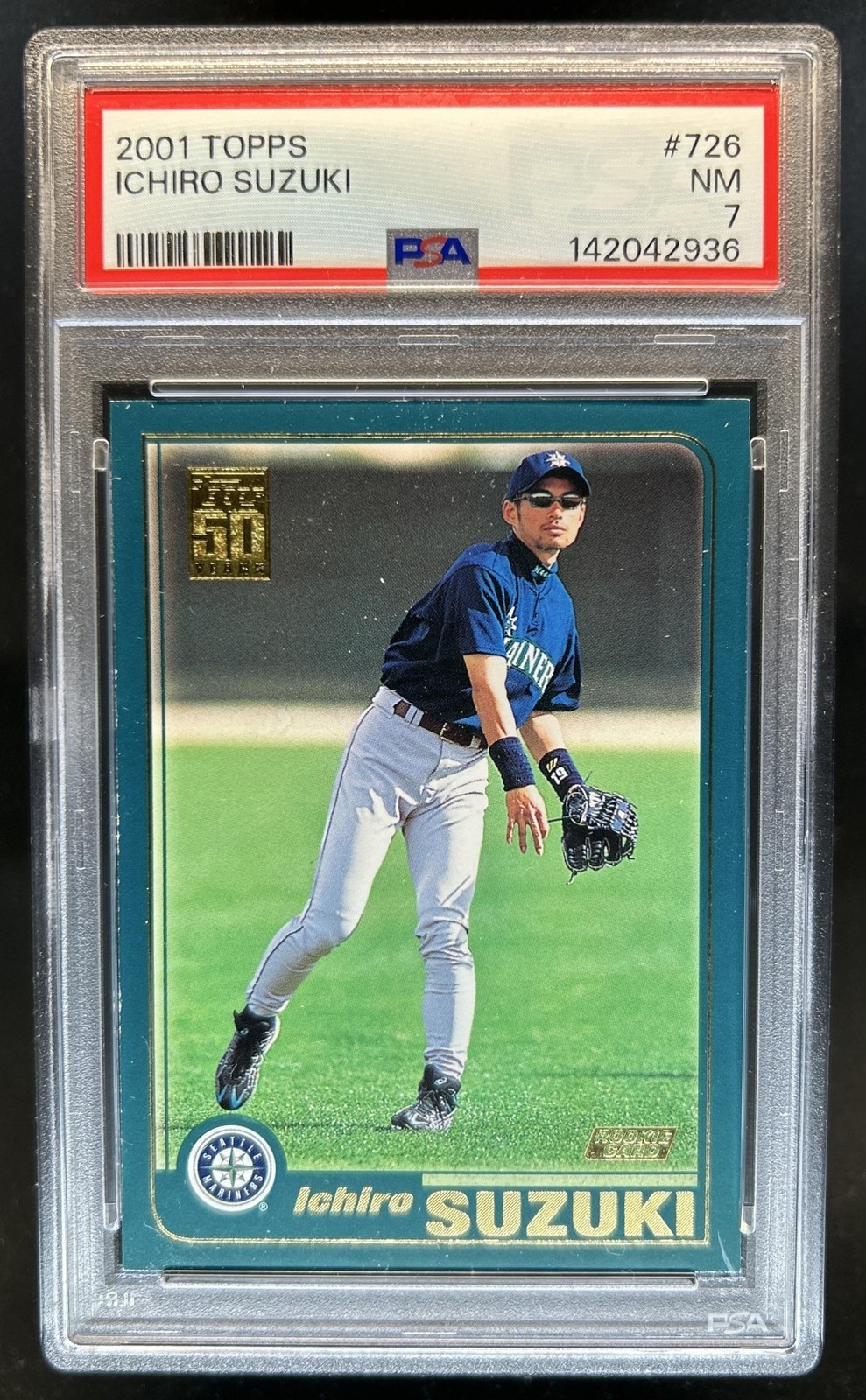 2001 Topps Ichiro Suzuki RC #726 Mariners PSA 7 Rookie