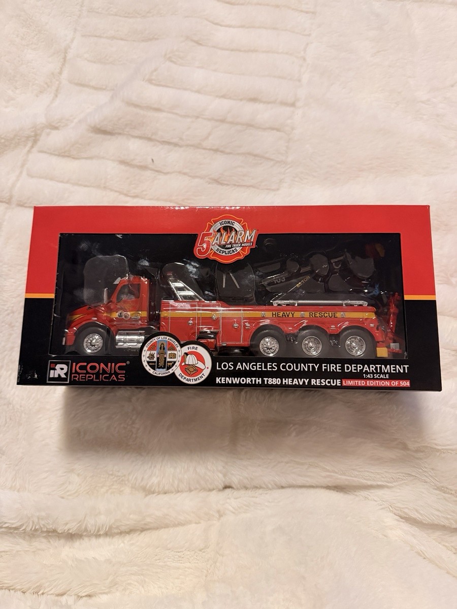 Iconic Replicas Kenworth T880 Heavy Rescue LACoFD 1:43 Limited 504