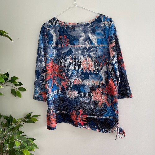 Noni B Womens Top Tshirt Size L 3/4 Sleeves Blue Red Pattern Gems Gatheres Side - Picture 8 of 10