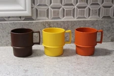 3 Vintage Tupperware Stackable Coffee Mugs Cups Harvest Colors #1312