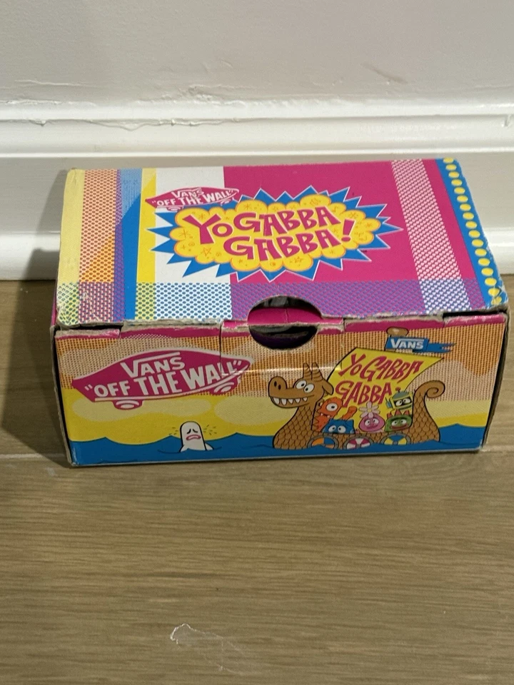 全新 - 范斯 Yo Gabba Gabba! 儿童蹒跚学步的高帮运动鞋。 5 码(已停产) — 第 4/4 张图片