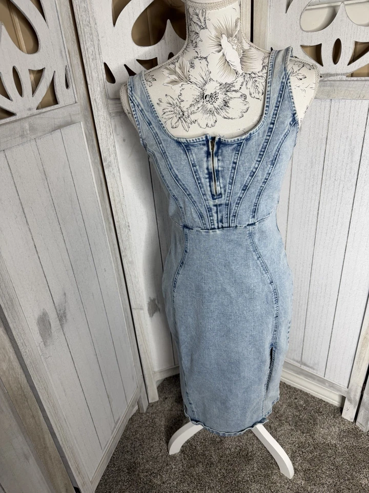 Light Wash Denim Bodycon Mini Dress Front Zip Slit Y2K Acid Wash Size Small - Image 2 of 4