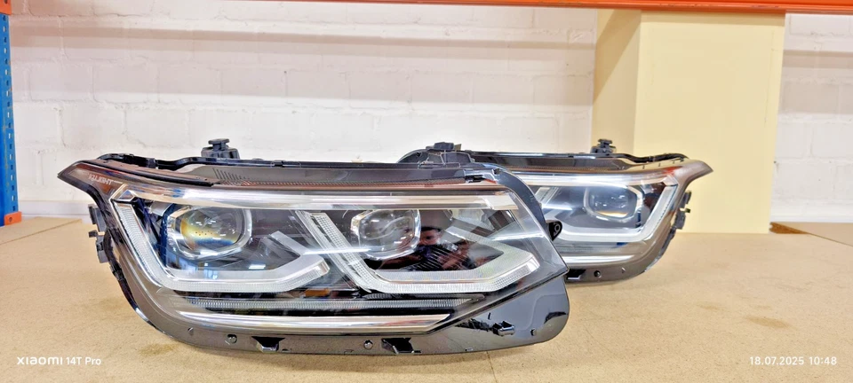 Orig. VW Tiguan Scheinwerfer LED IQ-Light SET L+R 5NB941081C 5NB941082C - Bild 2 von 4