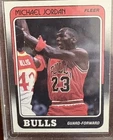 Fleer 1988-89 Michael Jordan Chicago Bulls Base Set Card #17