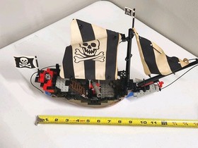 Lego 6268 Renegade Runner Pirates Boat