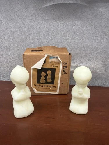 Fenton Praying Girl & Boy Figurines 4in Satin Custard Glass Uranium Vintage