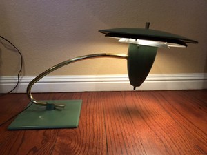 Vtg-M-G-Wheeler-Sight-Light-Industrial-Design-Table-Lamp-1950-039-s-Art-Deco-Green