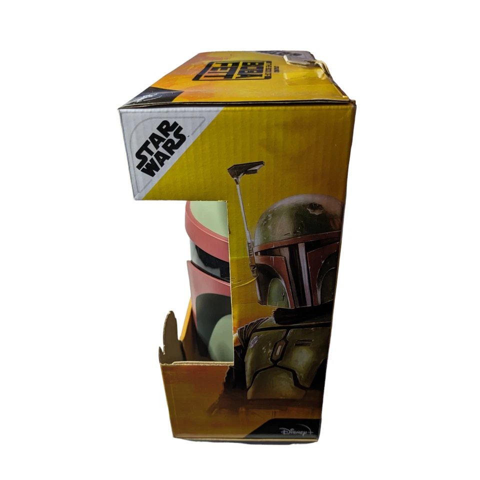 HASBRO STAR WARS BOBA FETT ELECTRONIC MASK NEW WITH BOX - Image 4 of 4