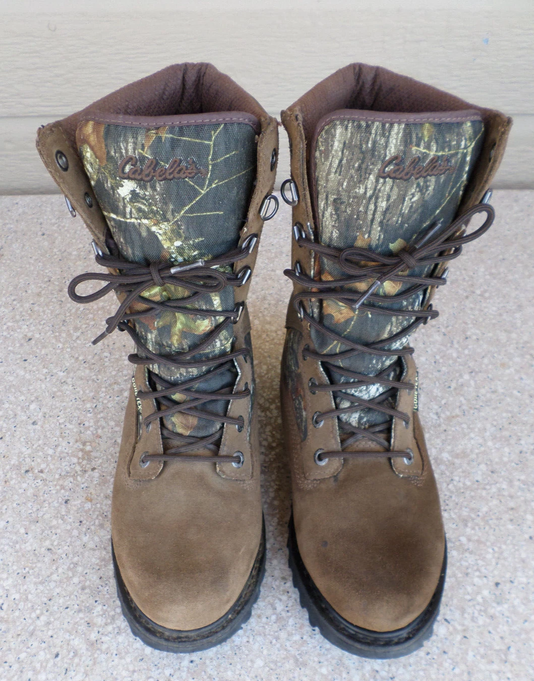 CABELA'S Camo Dry-Plus ThinsulateUltra GORE-TEX Hunting Boots. Men's 7.5 2E wide