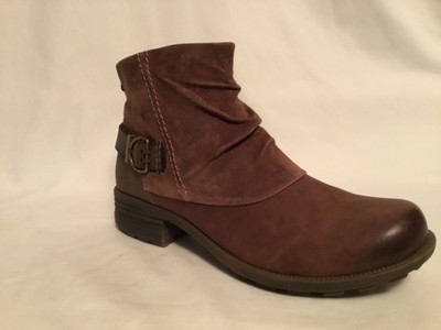 earth origins leather and suede ankle boots