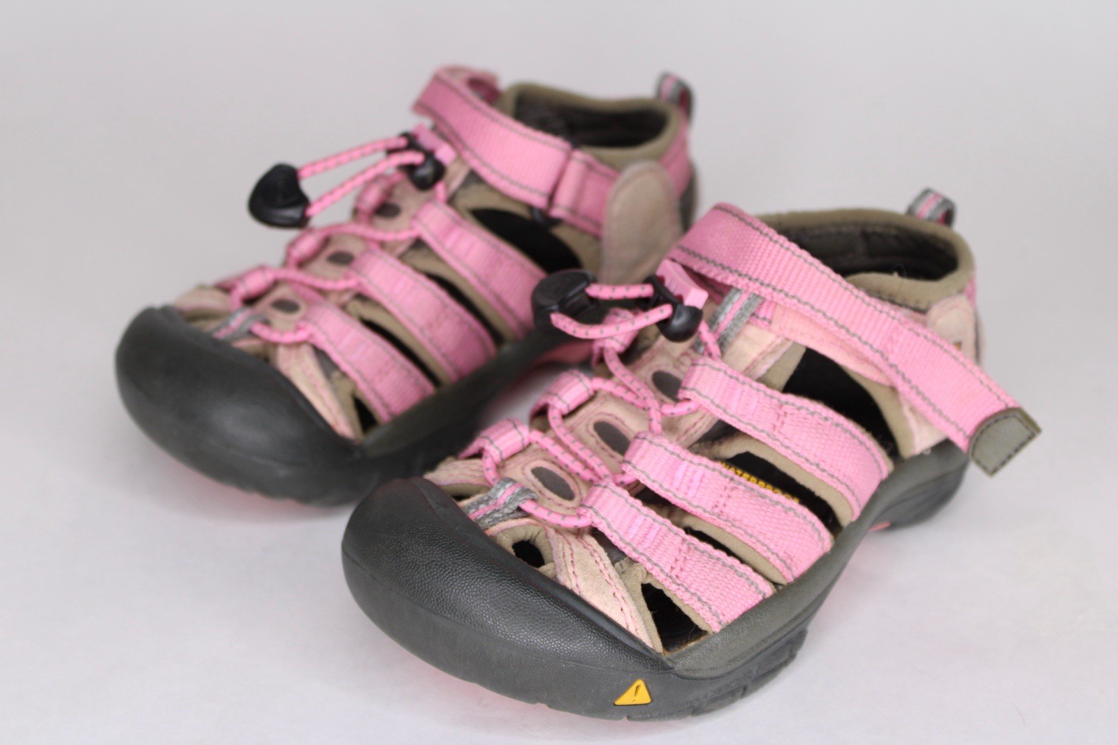 Scarpe sandali KEEN bambini ragazze taglia 11 rosa Newport H2 facili da acqua