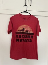Walt Disney Lion King Hakuna Matata Red Size M T-shirt Simba Timon Pumbaa