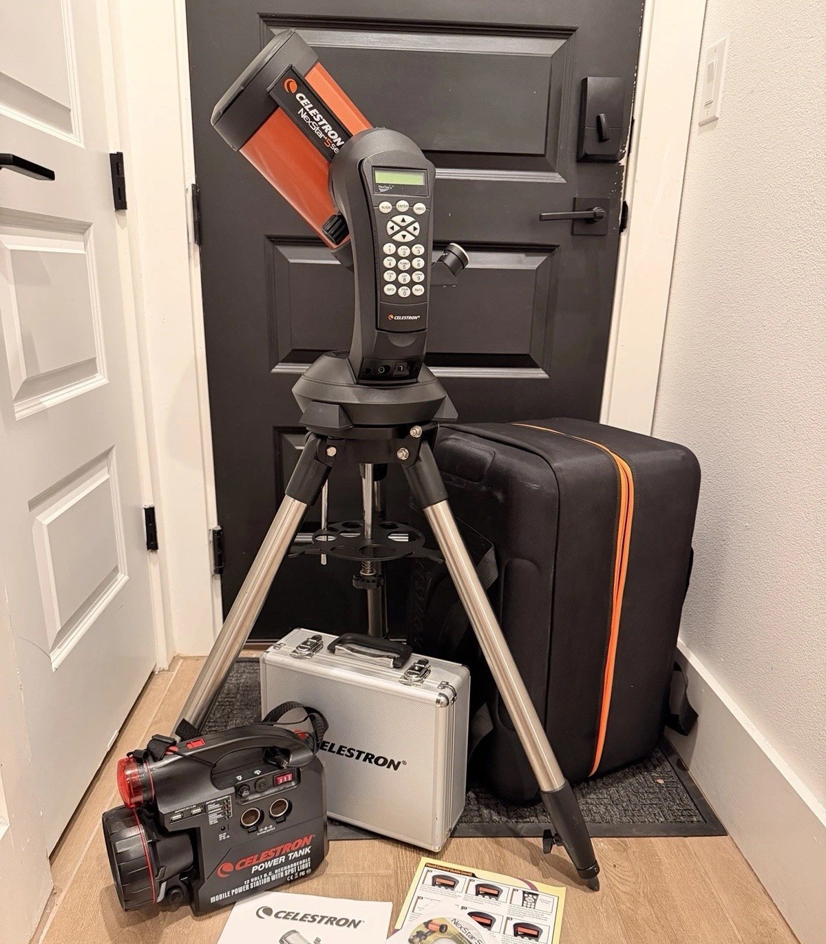 Celestron NexStar 5SE 5&rdquo; GoTo SCT Telescope Bundle PowerTa