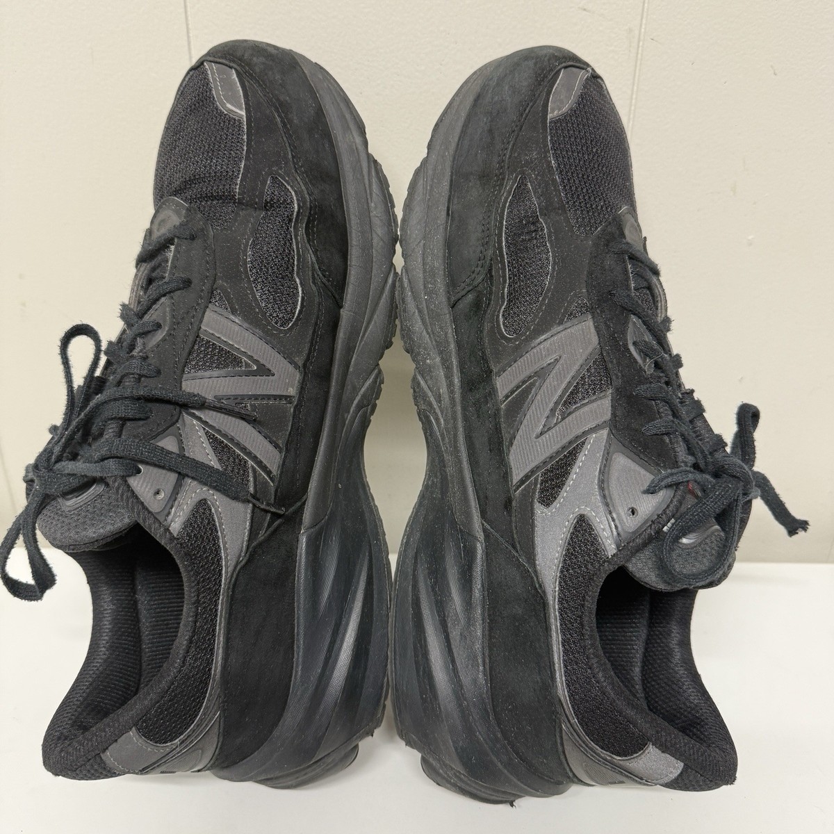 New Balance 990v6 Triple Black Athletic Shoes Sneakers Made In USA