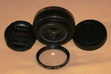 Panasonic LUMIX G 20mm F1.7 ASPH Lens for Micro Four Thirds Camera