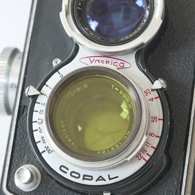 Yashica Yashicaflex Model C TLR film Camera w/ Case Filter Hood