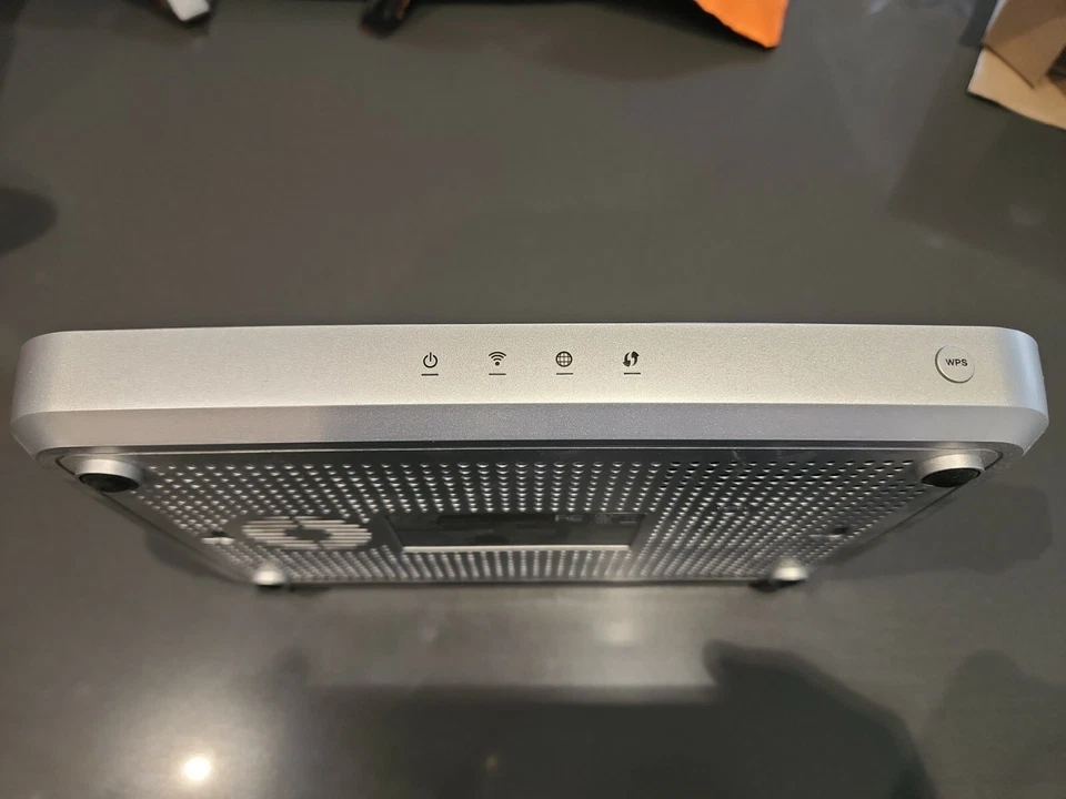 Western Digital My Net N900 450 Mbps 7-Port Gigabit Wireless N Router... - Image 3 of 4