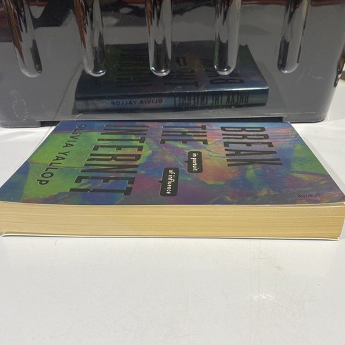 Break the Internet by Olivia Yallop (Large Paperback, 2022) Technology Sociology - Picture 5 of 9