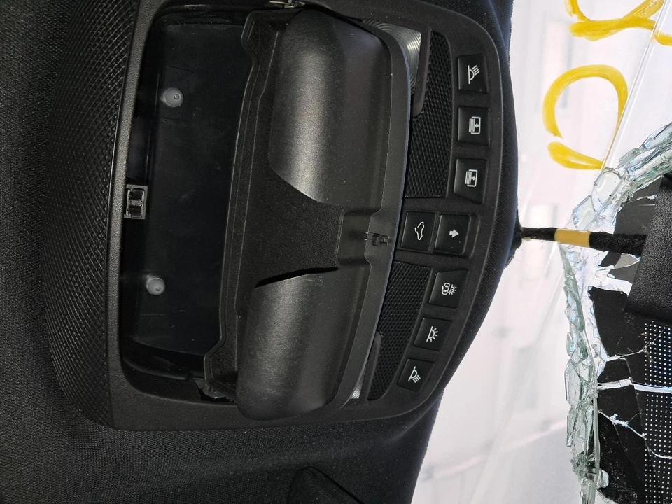 Used Left Windshield Wiper Motor fits: 2021 Ford Edge Left Grade A - Image 3 of 4