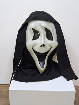 Vintage Scream Mask Ghostface Fun World DIV Cotton Smiley Tate Glow in the dark