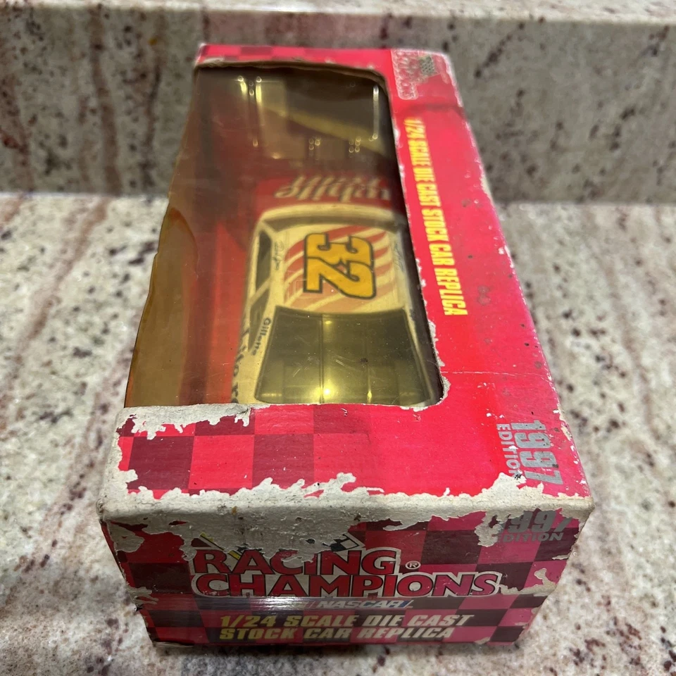 Racing Champions escala 1/24 diecast 1997 edición #32 White Rain Dale Jarrett Foto 4 de 4