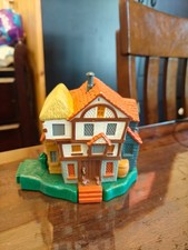 Harry Potter Weasley Burrow 2001 Mattel Polly Pocket House Playset