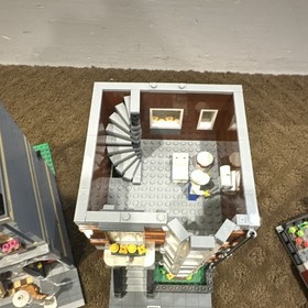 LEGO Creator Expert Modular Buildings Pet Shop 10218 2032 pcs w/ instructions