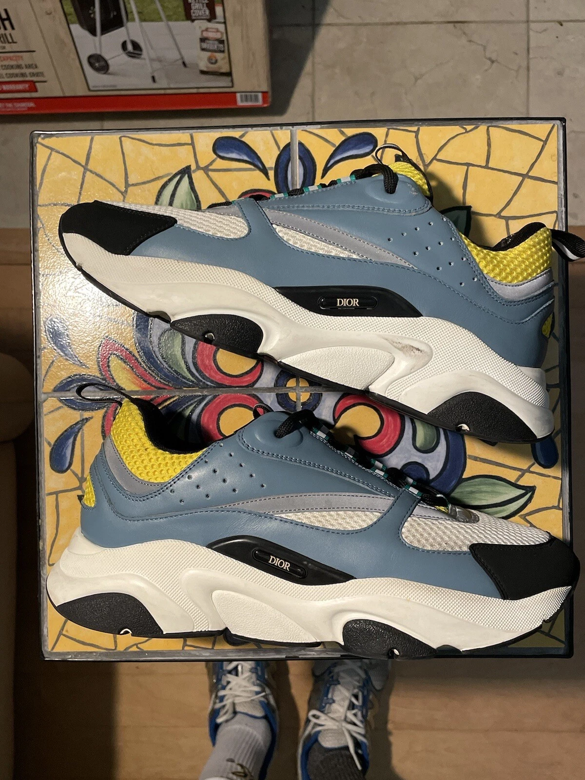 Taille 43   Dior B22 bleu/jaune
