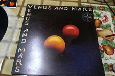Wings.Venus and mars are alright vinyl record.1975.With two posters.Capitol reco