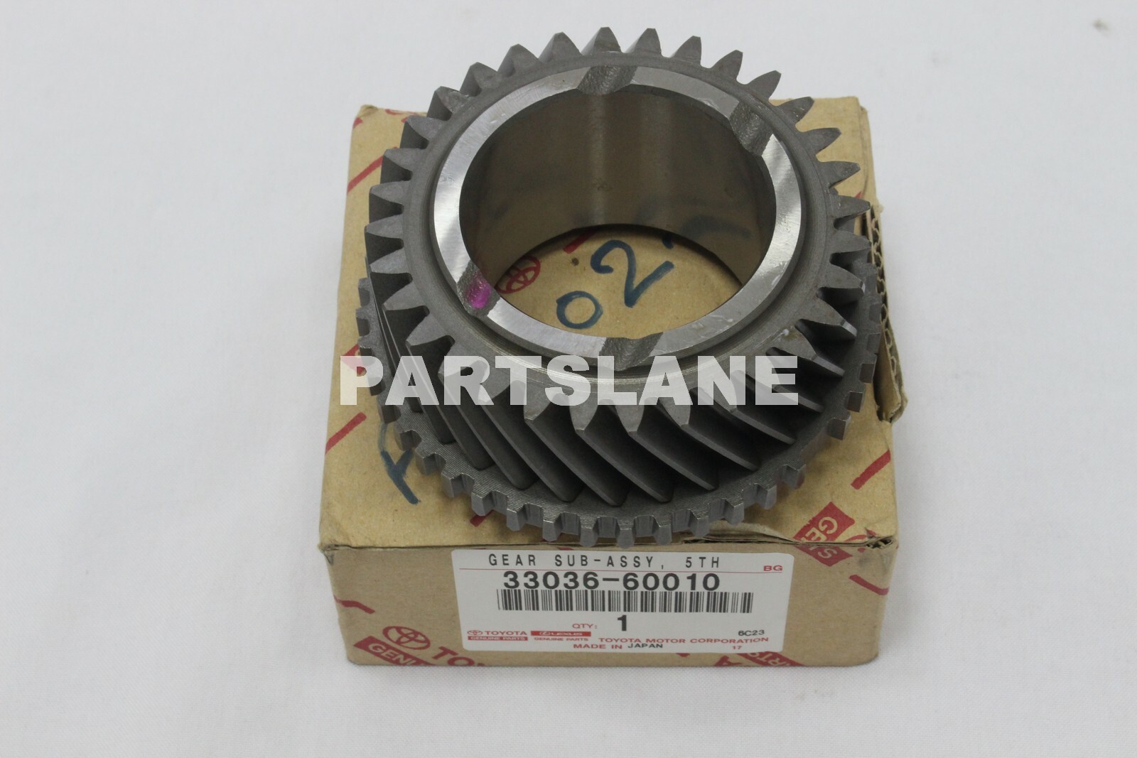 Toyota Land Cruiser FZJ80 FJ80 OEM 5th Transmission Gear Manual 33036