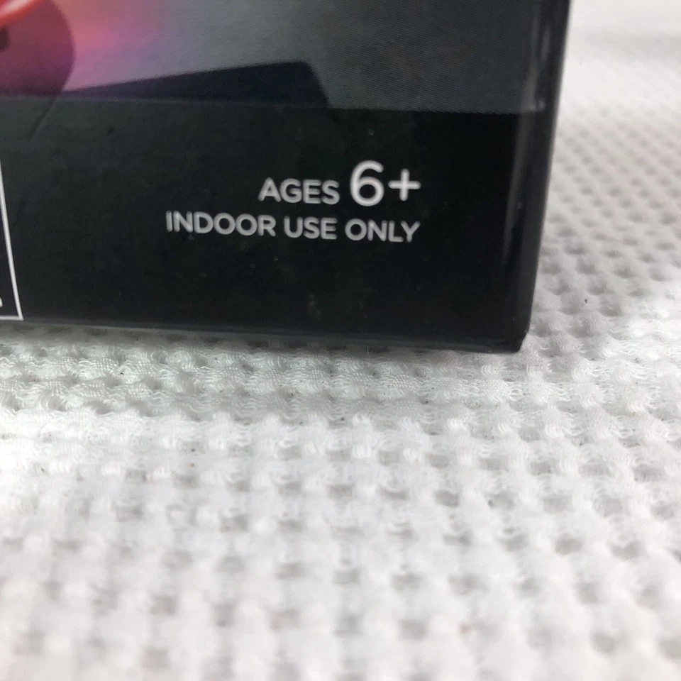 Propel Rc Hovermaxx 2.0 Ufo, 6 LED Lights  Magic Hand Control Hovers - Image 4 of 4