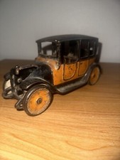 VINTAGE 1920's ARCADE CAST IRON YELLOW CAB SEDAN TAXICAB TAXI .