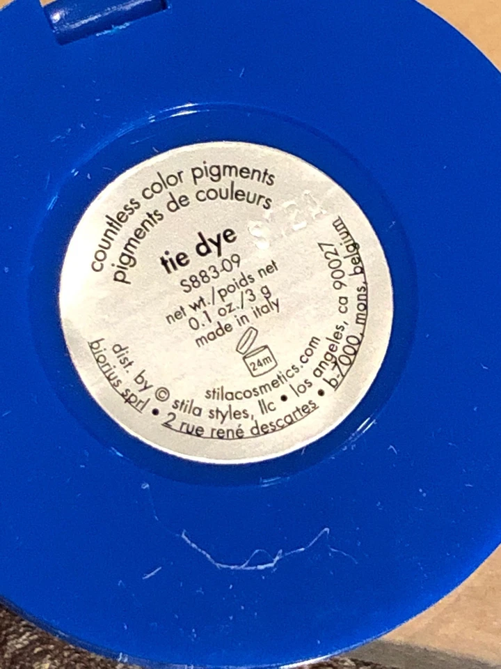 Stila Countless Color Pigment Eyeshadow Tie Dye - Image 3 of 3