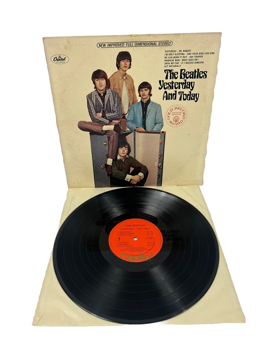 The Beatles Yesterday and Today ST-2553 1966 Red Vinyl LP