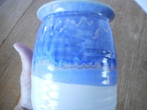 SUN signed Pottery Vase Studio Potter Blue Gray Shiney Art Handcrafted 6.5" tall - Picture 5 of 11