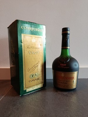 Courvoisier Cognac, Le Cognac de Napoleon, 0,7 L, inkl OVP , 83er
