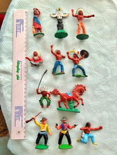 Großes Konvolut:  DDR  Masse Indianer/Cowbay Figuren  (Lineol  Elastolin?)
