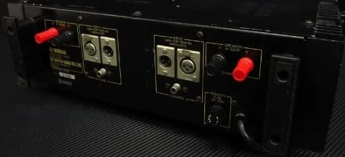 Yamaha P2100 - Image 3 of 3