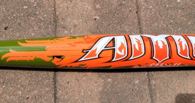 Batte De Softball Worth WAMPCW - 34" / 26.5 Oz - 2 1/4" - Homologuée ASA, USSSA...