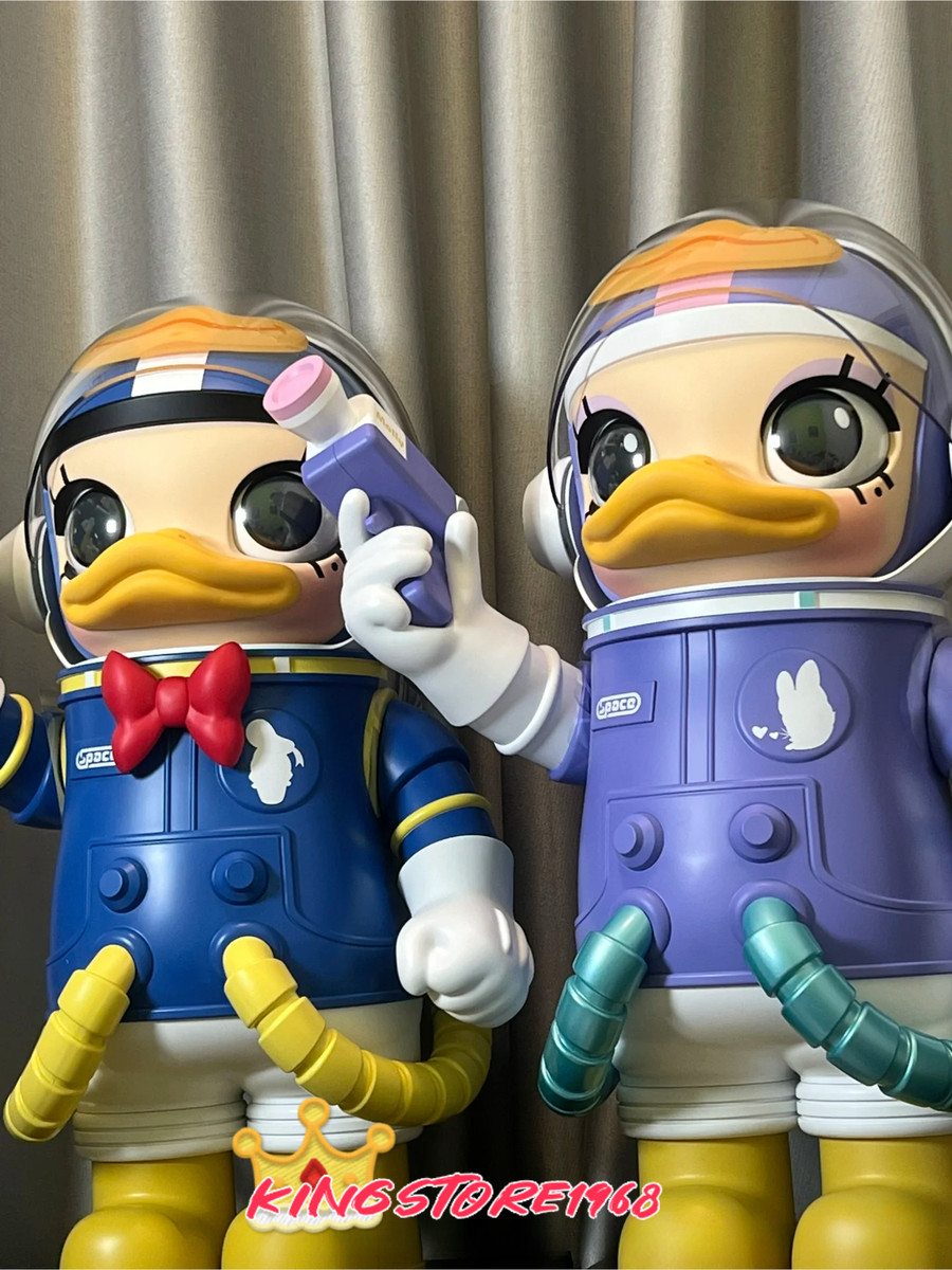 POPMART MEGA SPACE MOLLY 100% Daisy & Donald Duck Action Figures 