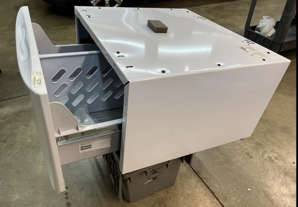 Electrolux - Pedestal para lavadora/secadora con cajón de almacenamiento - Blanco Foto 4 de 4