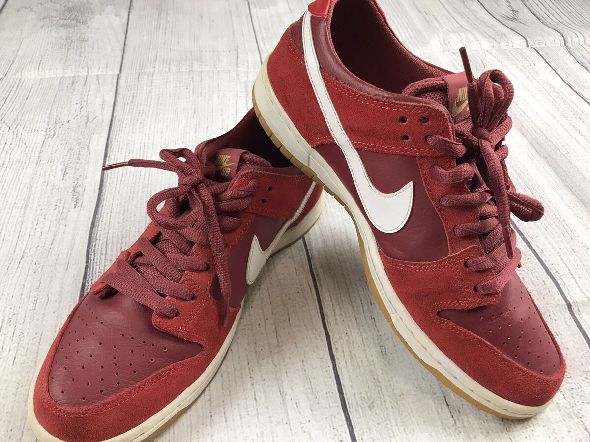 Nike SB Zoom Dunk Low Track Pro Red/White Cedar Gum Soles Nike SB Zoom Dunk Low Track Pro Red/White Cedar Gum Soles