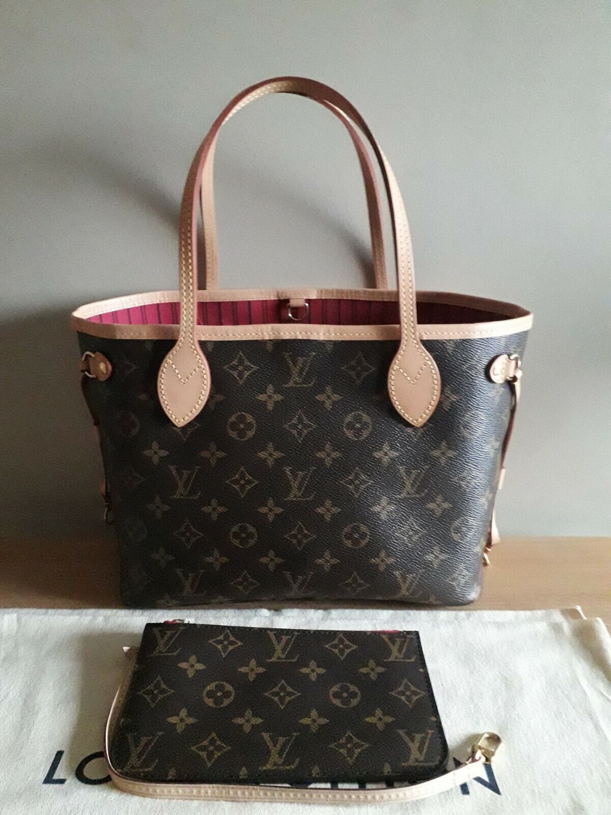 LOUIS VUITTON Neverfull Size PM Pivoine M41245 Monogram– GALLERY