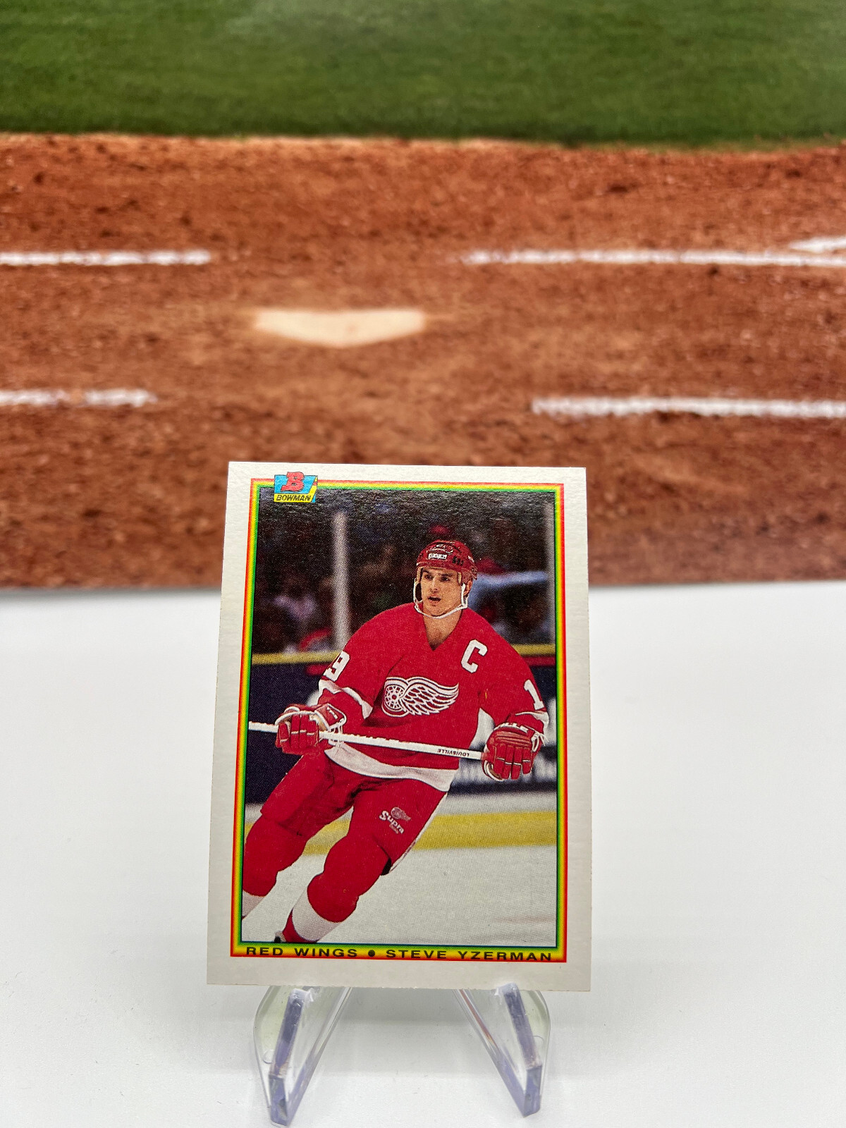 1990-91 Bowman Steve Yzerman #233 Detroit Red Wings Hockey 