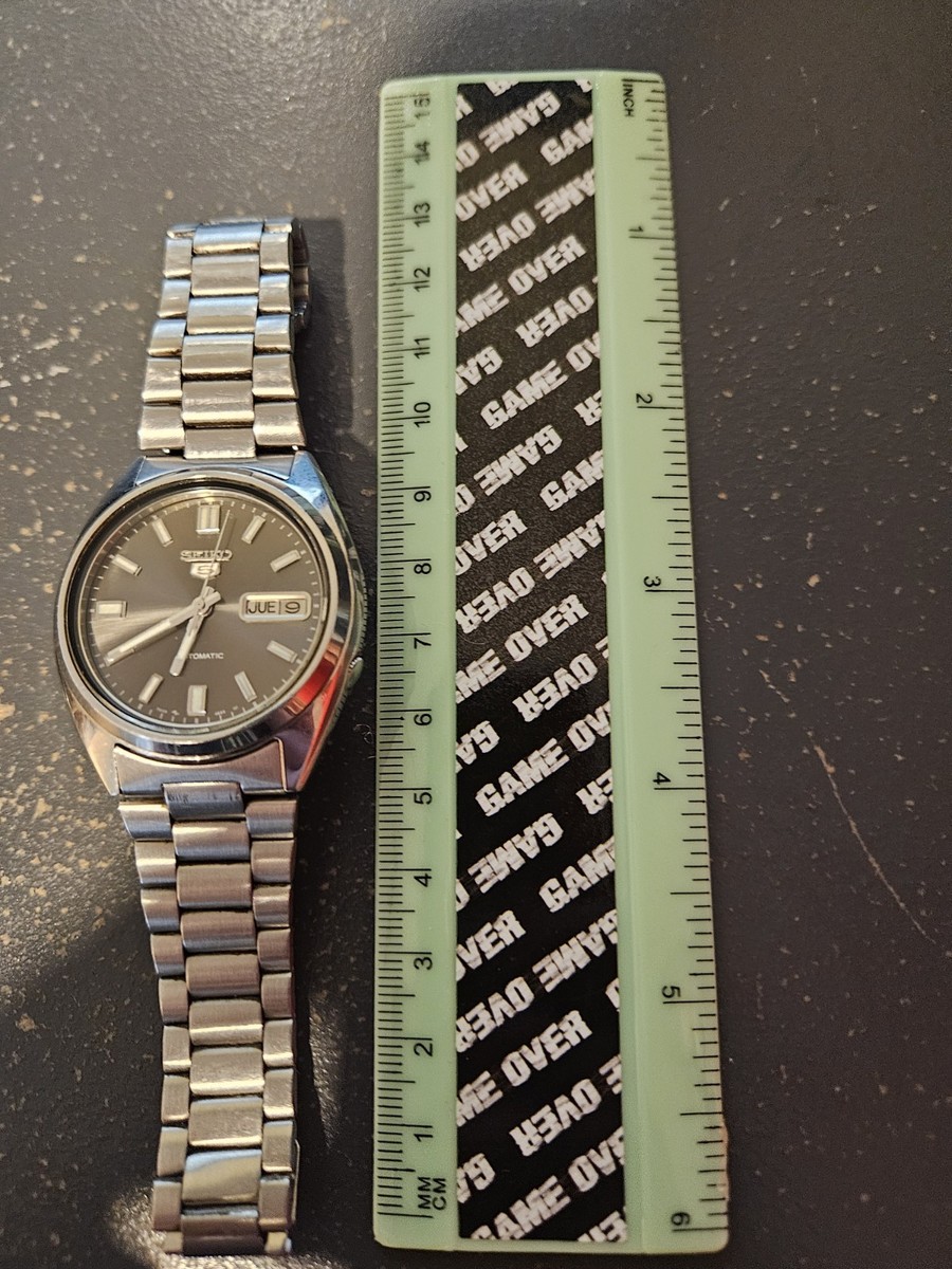 Vintage Seiko 5 Automatic 7009-3040 Men's Watch - All Original