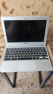 Samsung Galaxy Chromebook Go XE303C 12 11,6 Laptop für Teile Display defekt