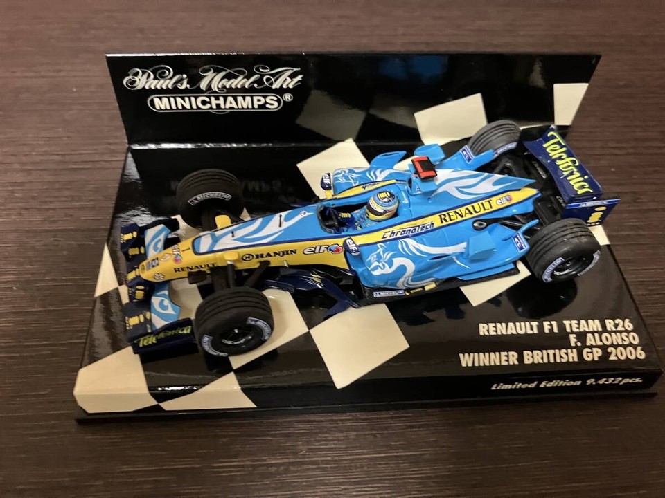 Renault R26 Alonso British GP 2006 1/18 + Figurine Driver